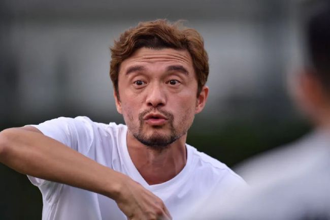 多达50余处的反转，每一个反转点都像是面对;薛定谔的猫，不去亲眼见证，永远不知道接下来会发生什么
